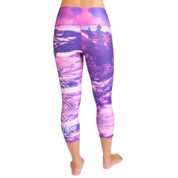 Inner Fire | Element Capris - Picture 2 of 9
